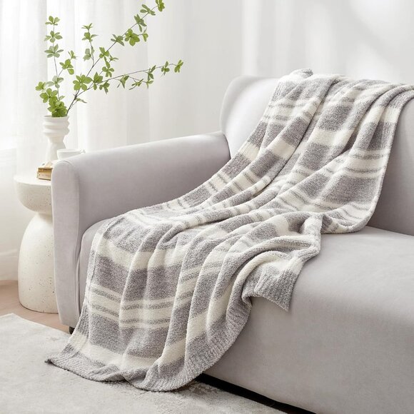 Twin Size Soft Reversible Grey Stripe Blanket 60x80 inches - Picture 5 of 7